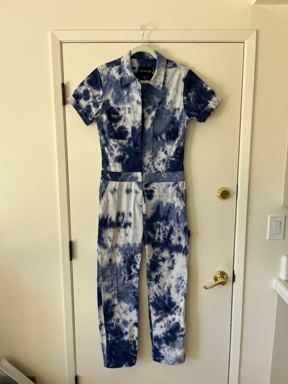 Wildfang Small Short-Sleeve Utility Jumpsuit in tie dye blue and white